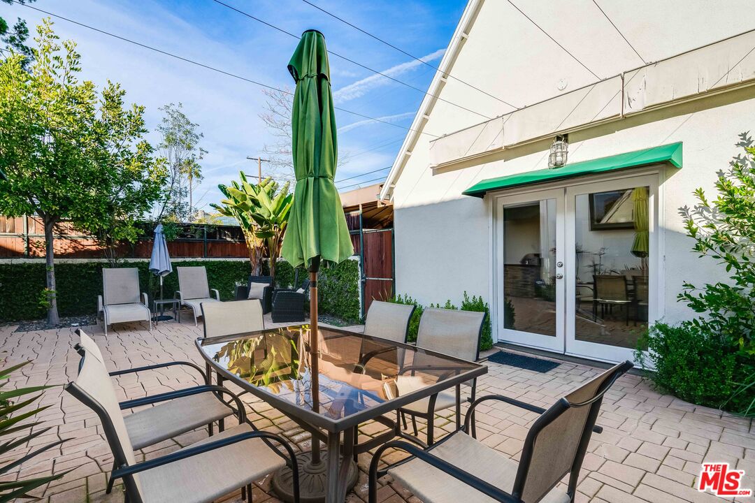 200 S Wetherly Dr