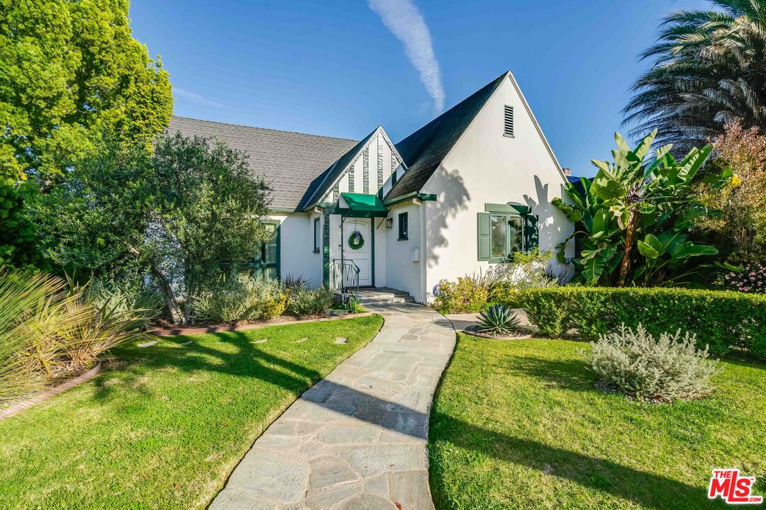 200 S Wetherly Dr