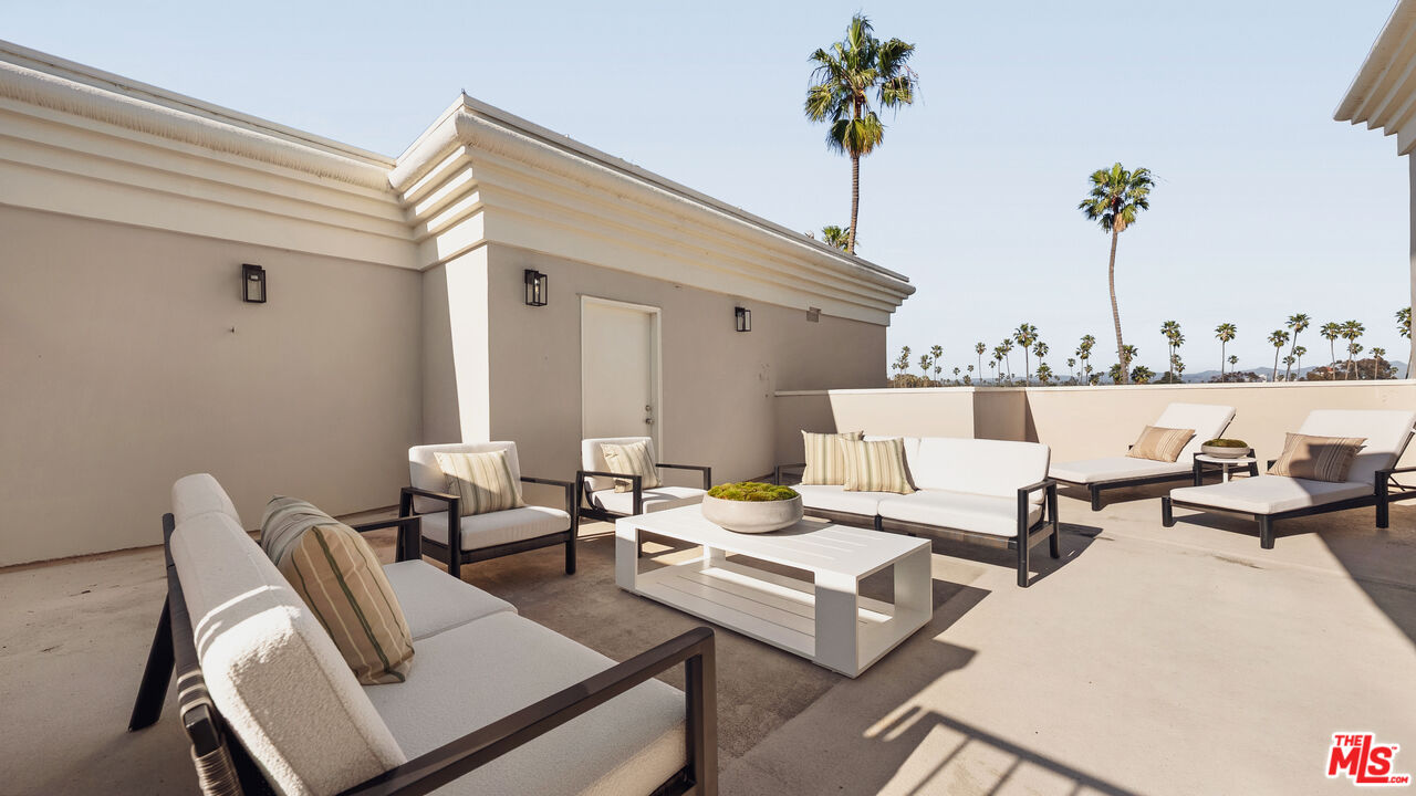 1040 4th St Unit: 405