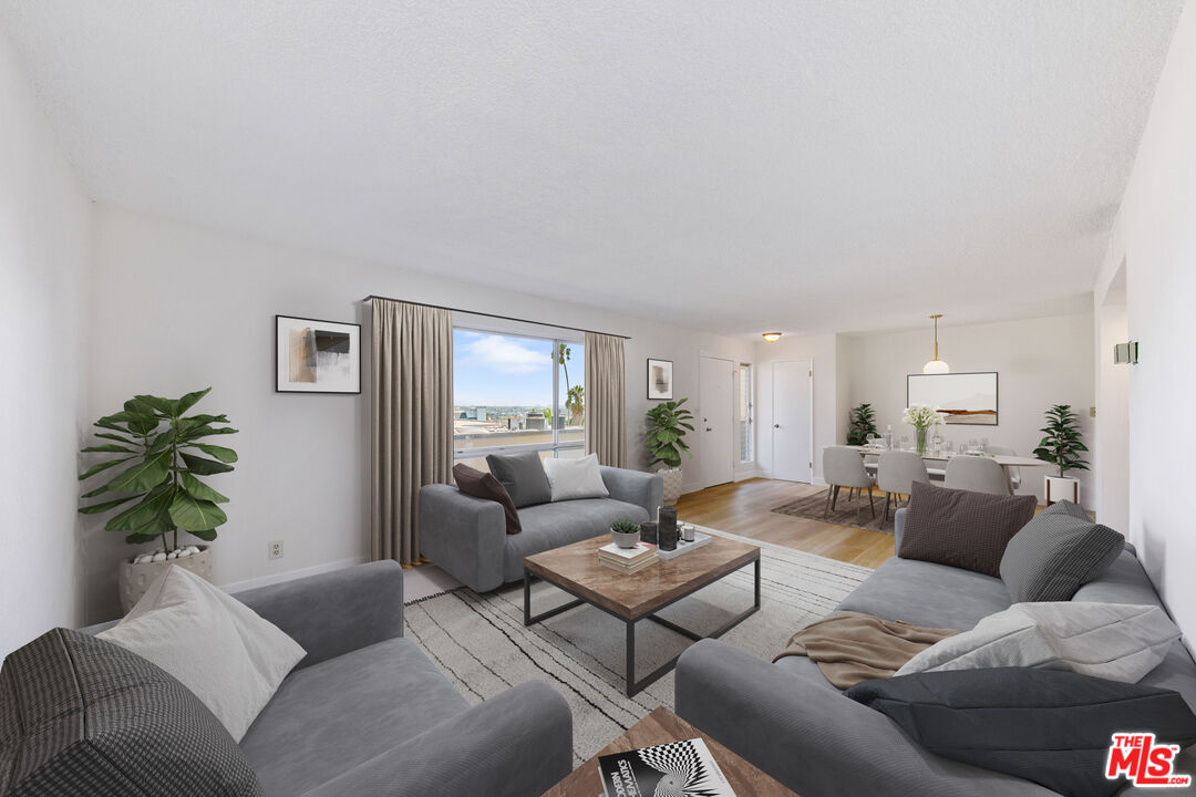 970 Palm Ave Unit: 301