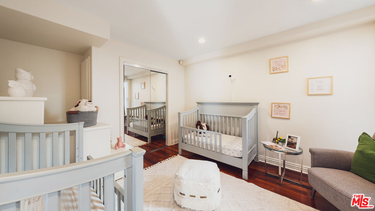 844 3rd St Unit: 5
