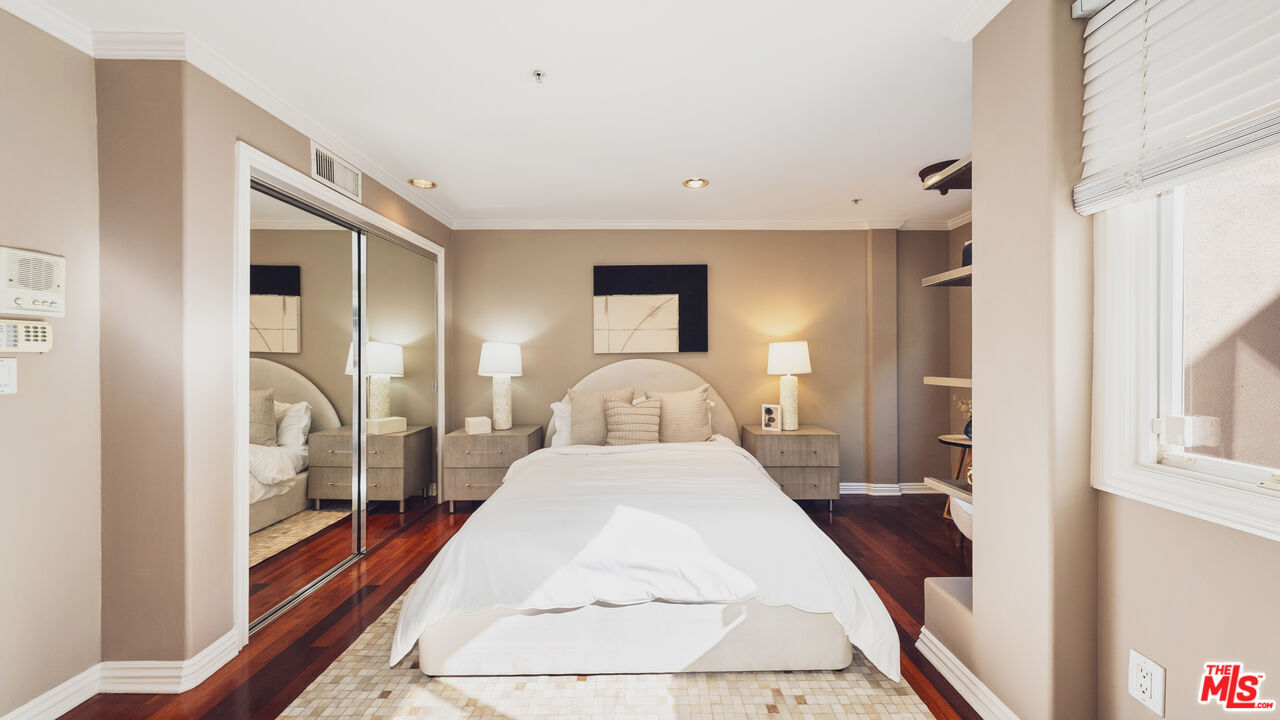 844 3rd St Unit: 5