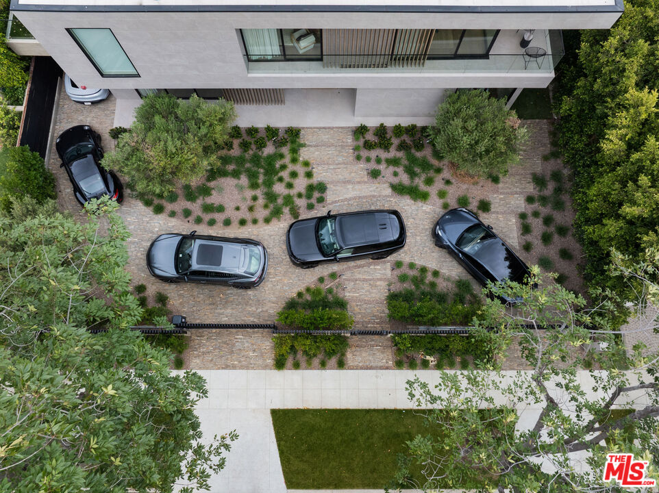 510 N Alpine Dr