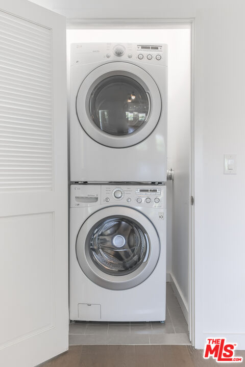 31 Breeze Ave Unit: C