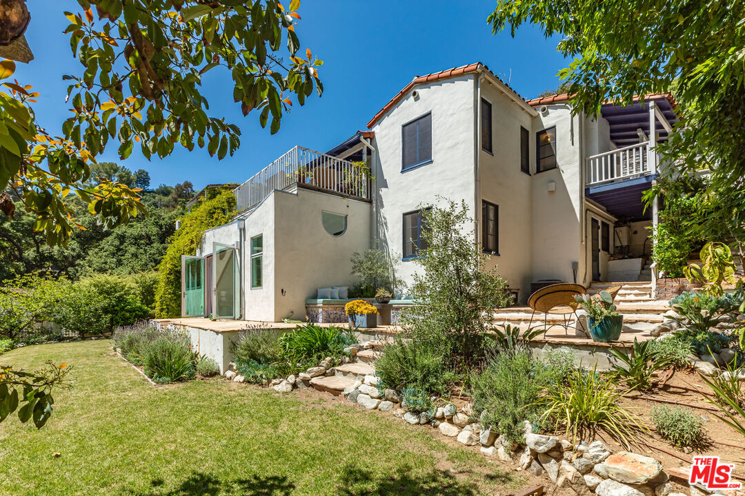 8754 Arlene Terrace