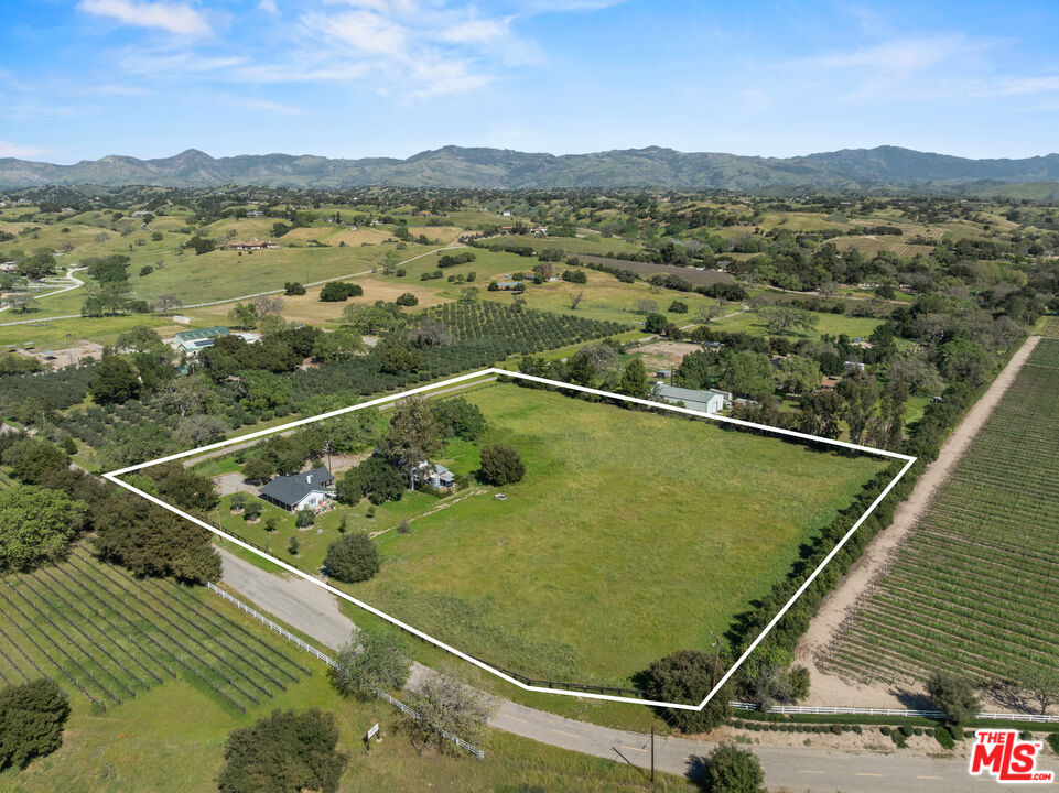 2380 N Refugio Rd