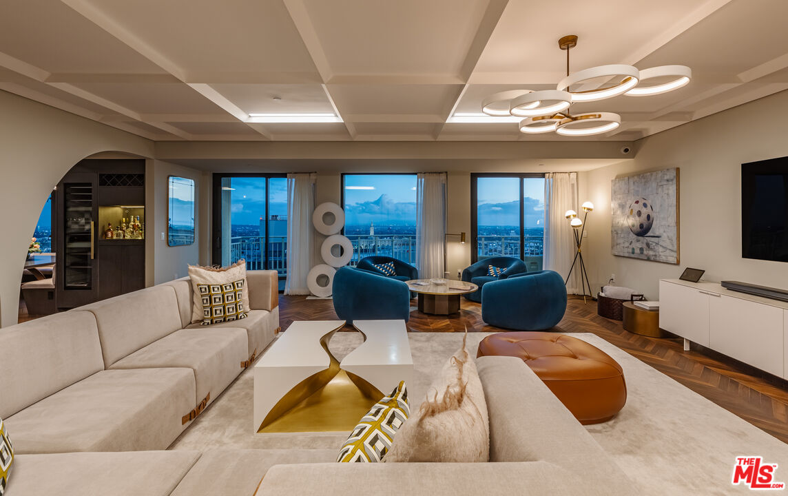 10727 Wilshire Blvd Unit: 1805