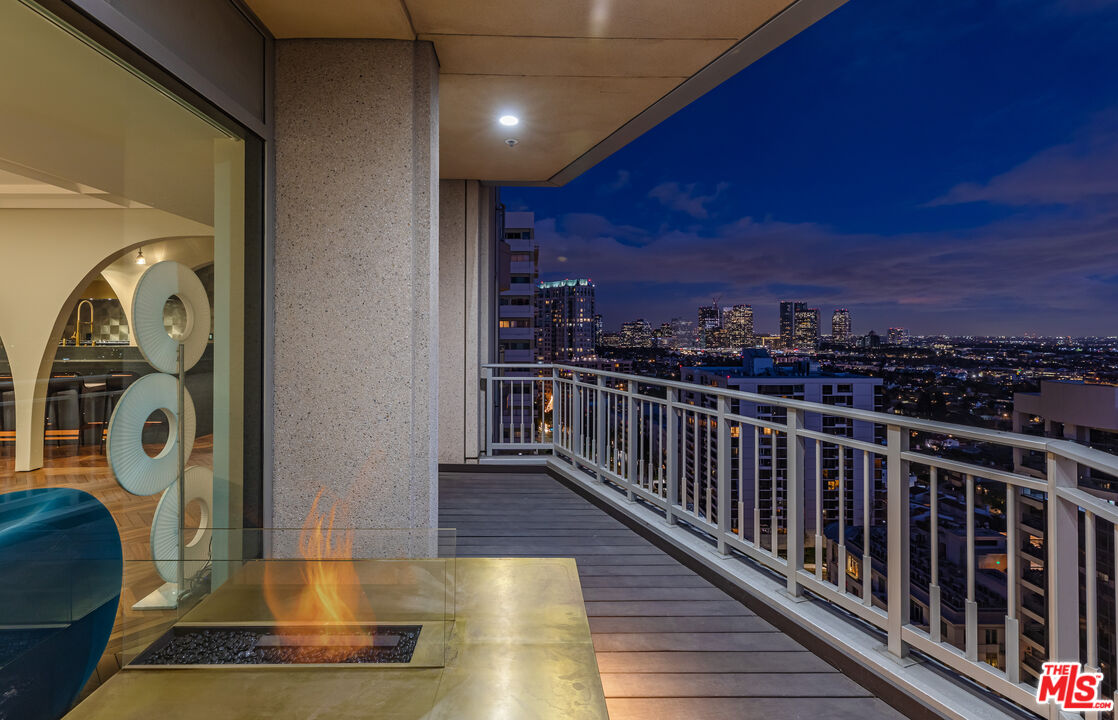 10727 Wilshire Blvd Unit: 1805