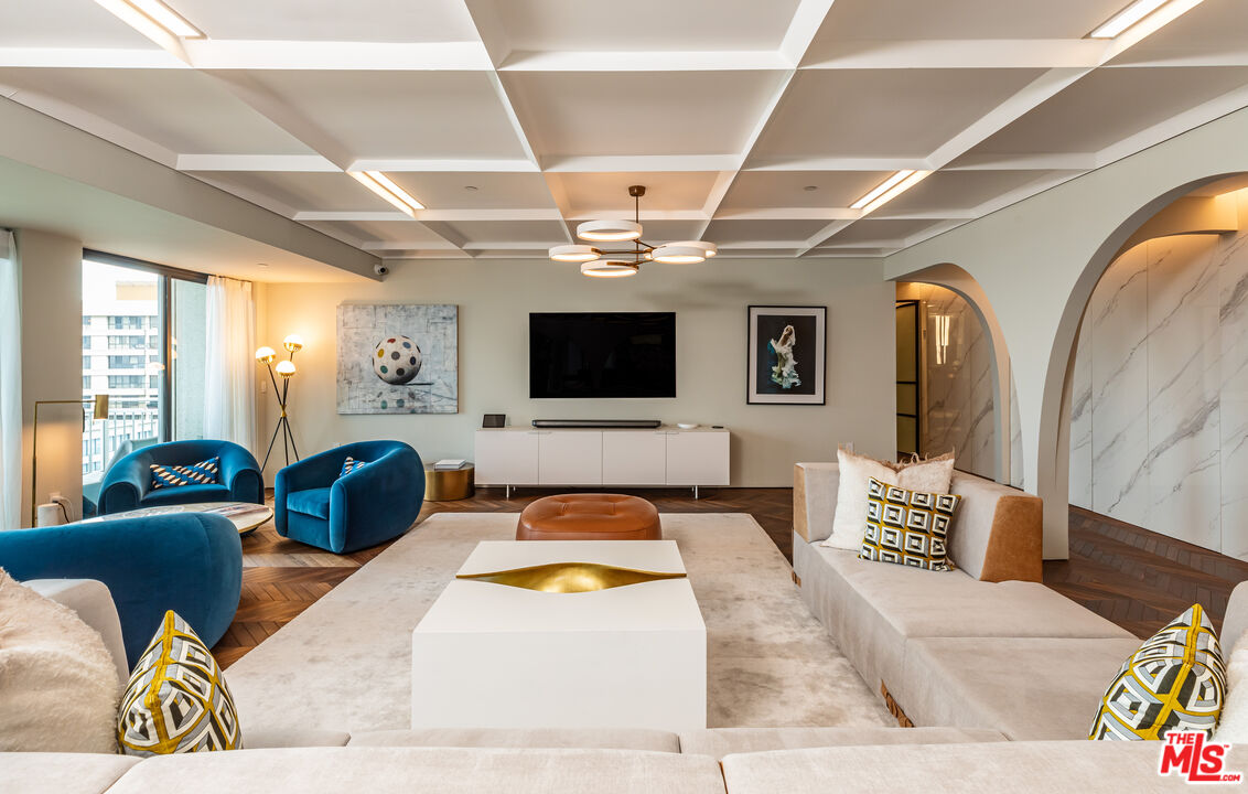10727 Wilshire Blvd Unit: 1805