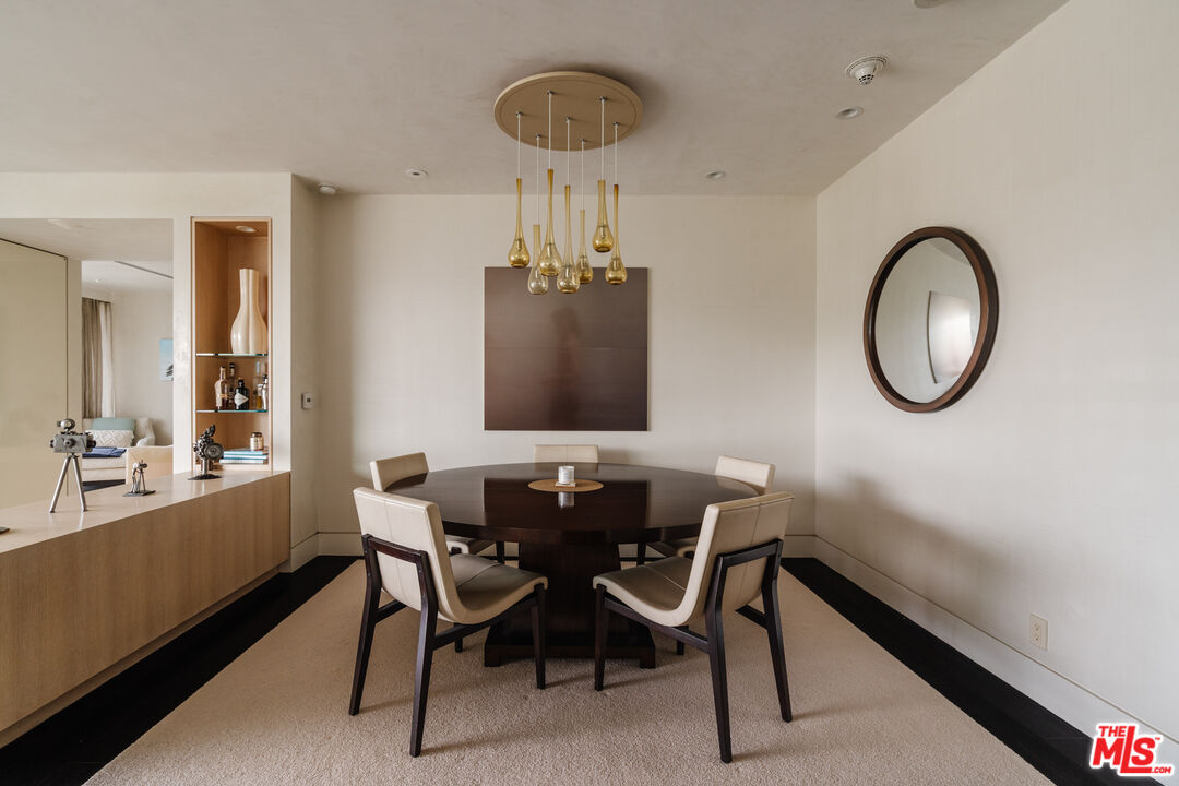 9255 Doheny Rd Unit: 2603