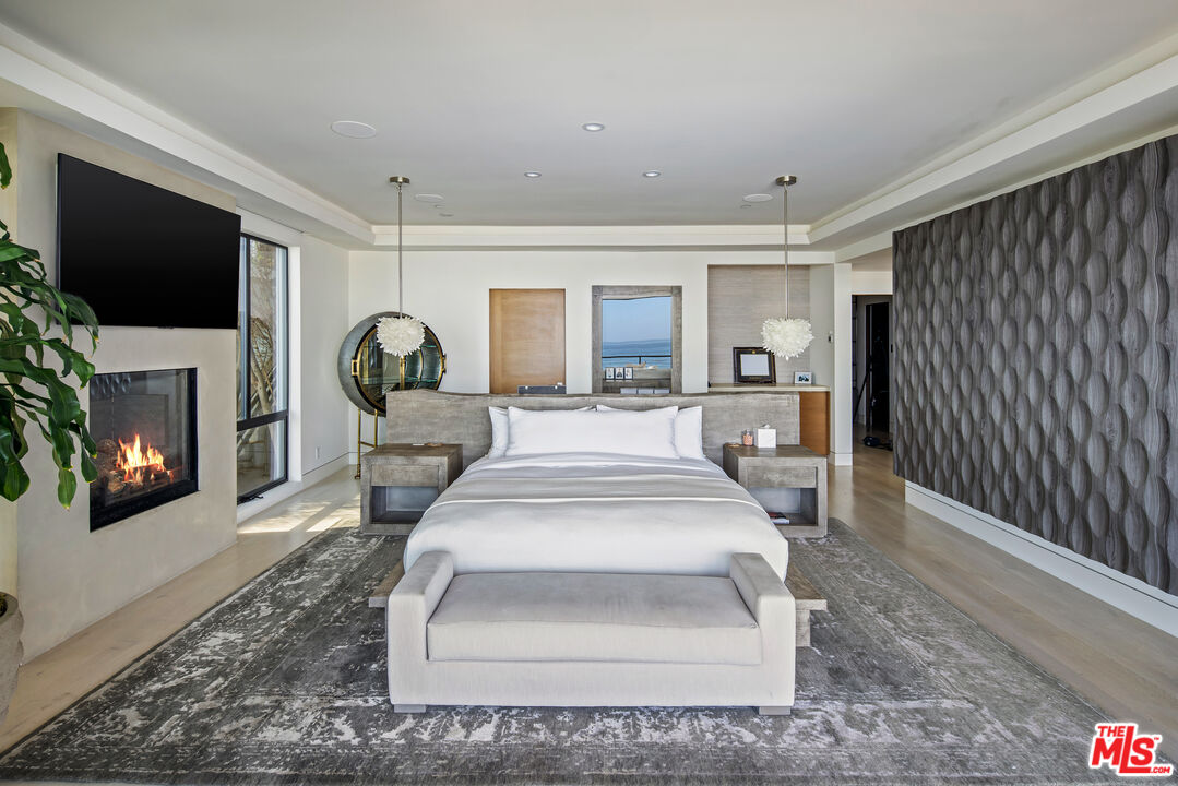 31504 Victoria Point Rd