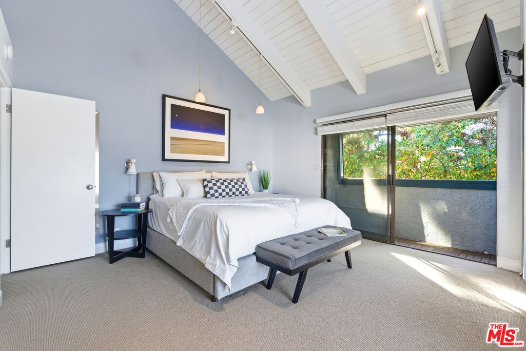 1013 16th St Unit: 101