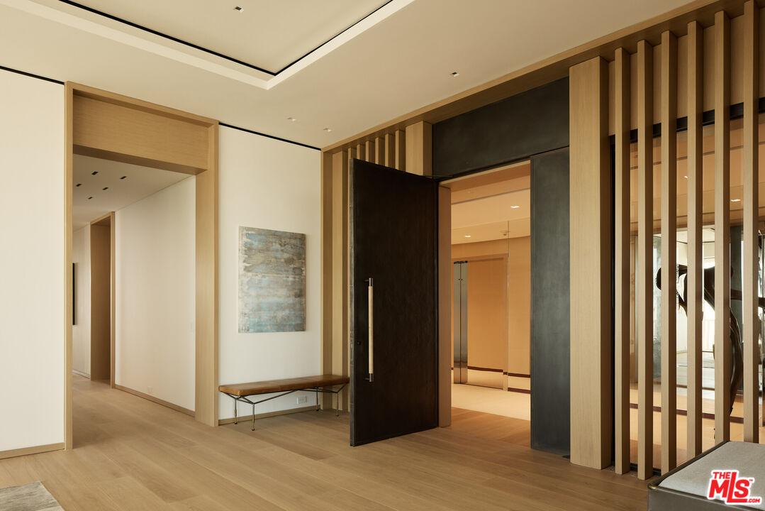 9255 Doheny Rd Unit: PH