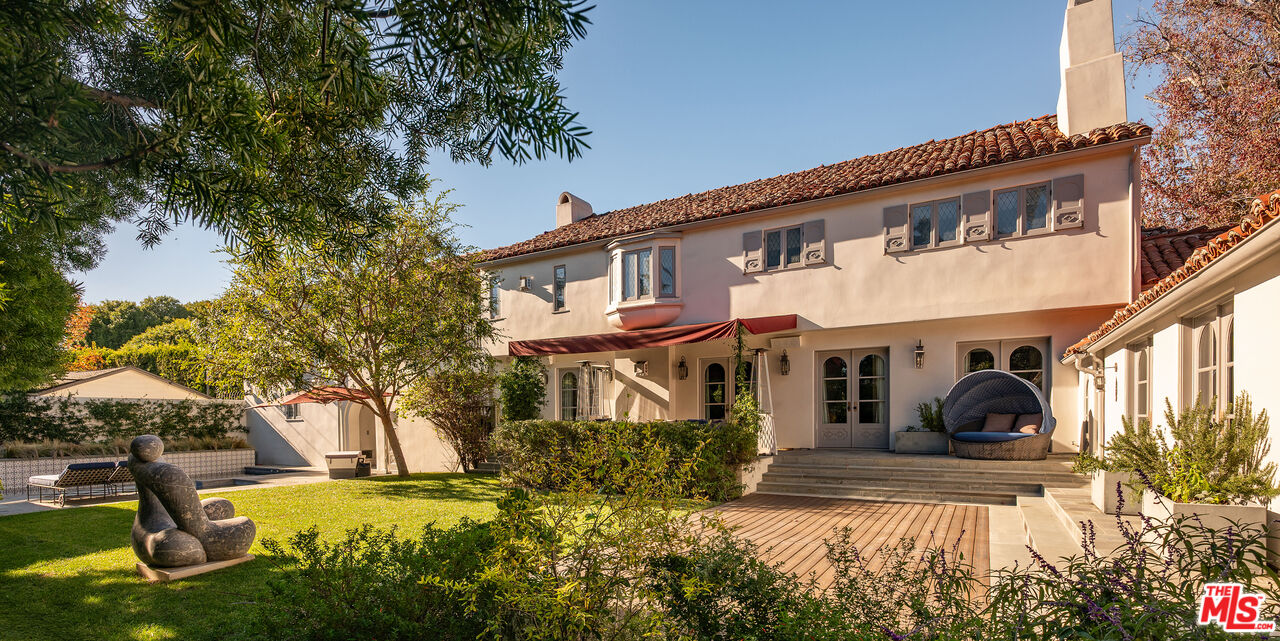 523 N Beverly Dr