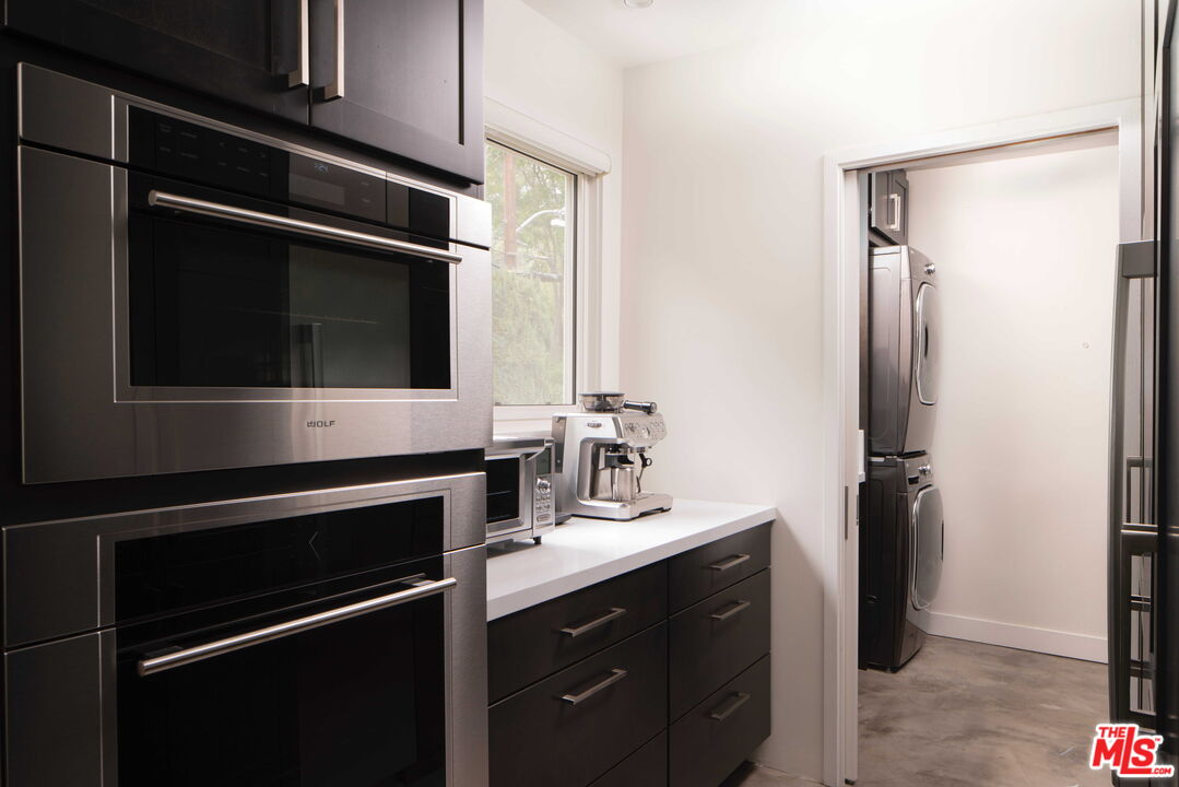 2823 Moraga Dr