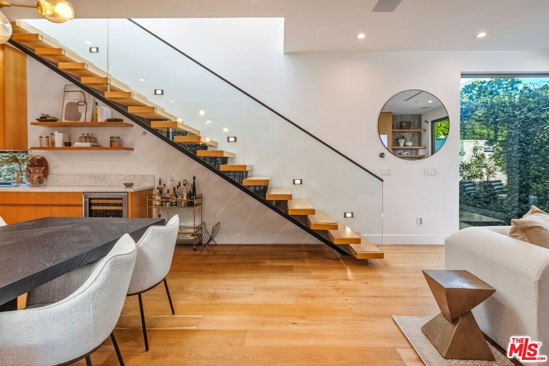 722 Marine St