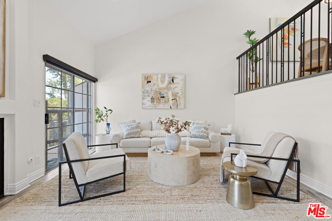 3824 Stocker St Unit: 4
