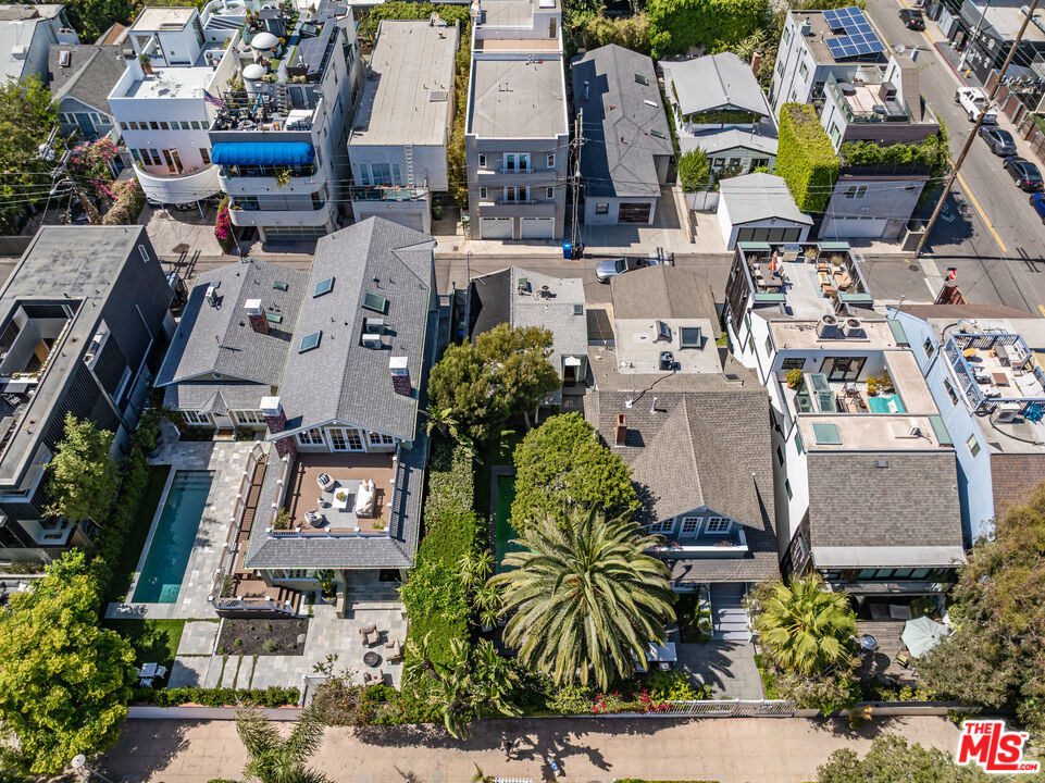 0 27th Avenue