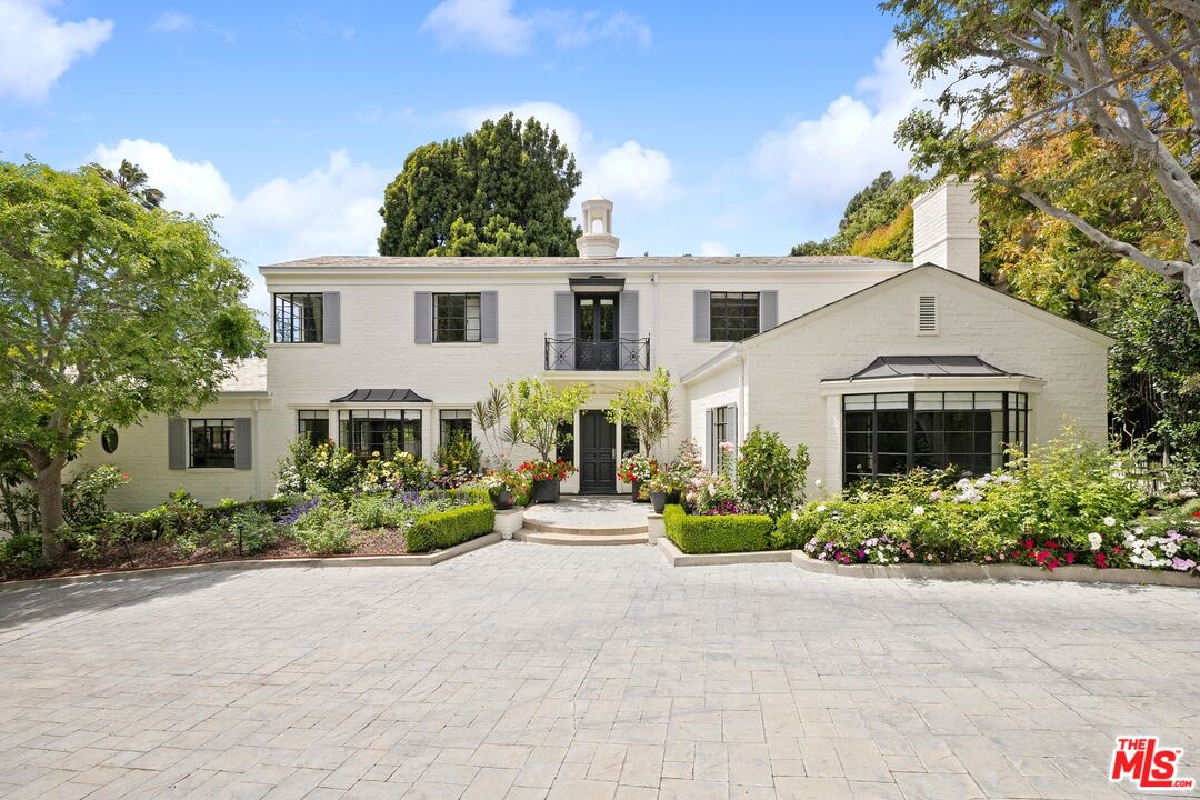 1485 N Doheny Dr
