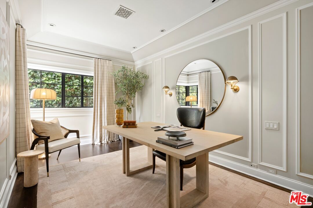 1485 N Doheny Dr