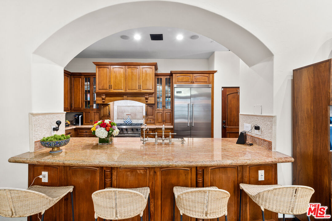 11937 W Sunset Blvd Unit: 3
