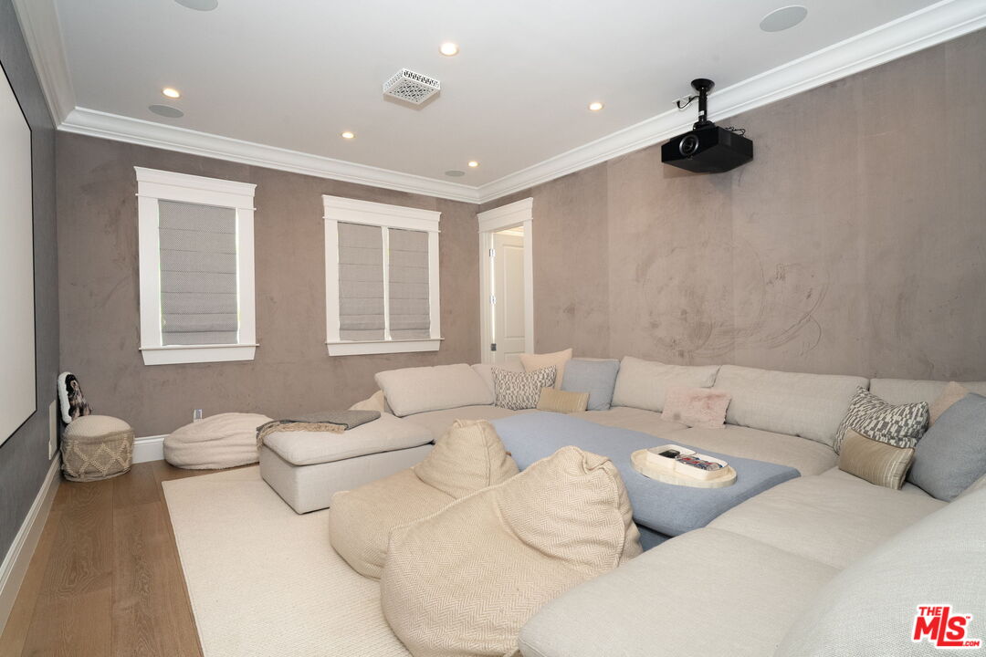13210 Haney Pl