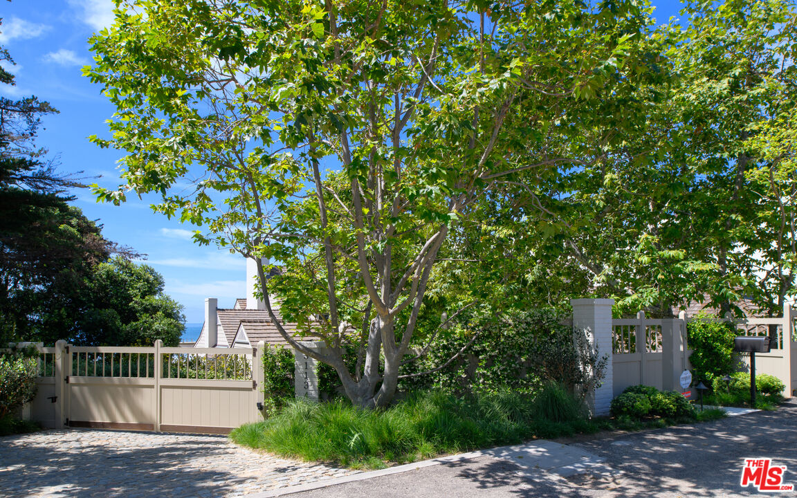 31134 Broad Beach Rd