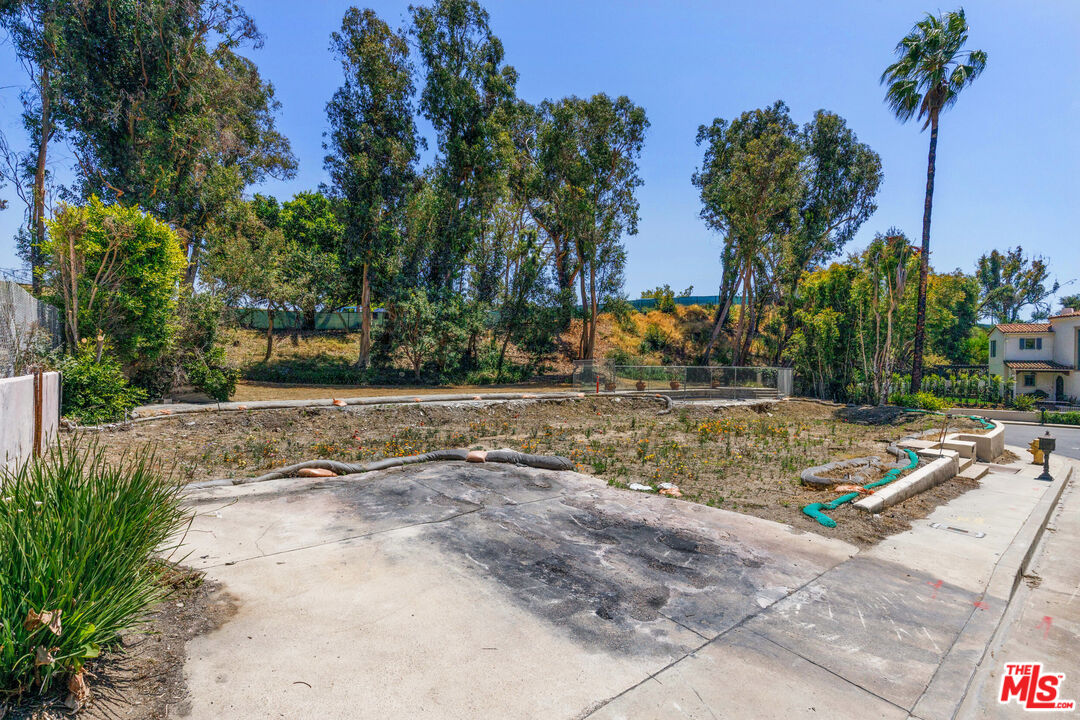 722 Patterson Pl