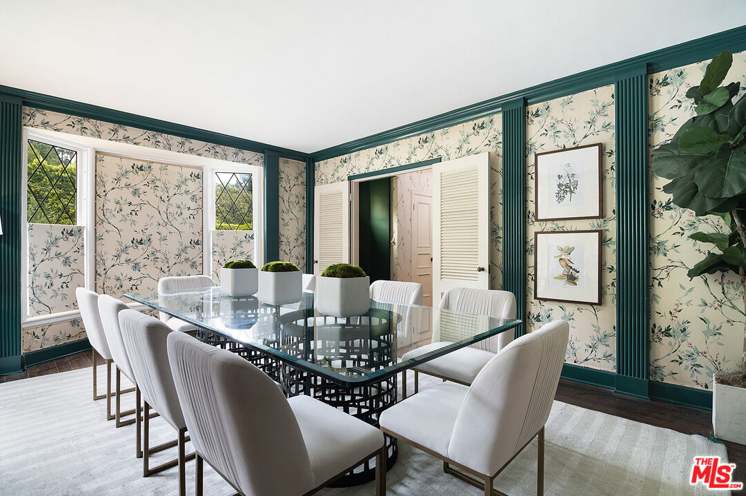 1259 N Doheny Dr