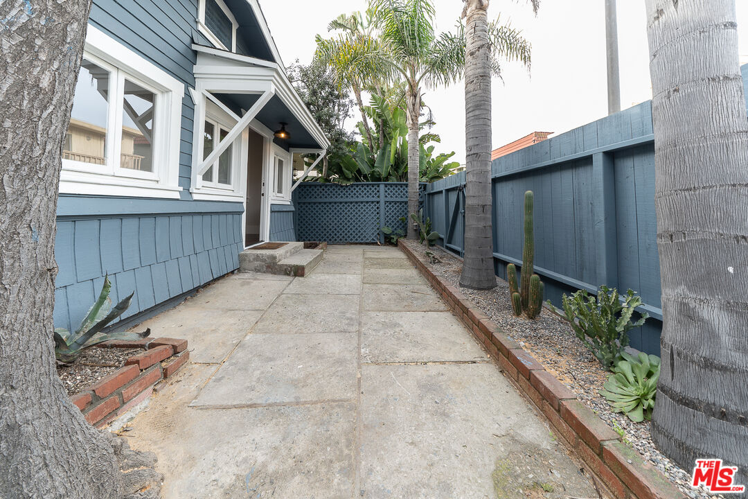 38 29th Ave Unit: A