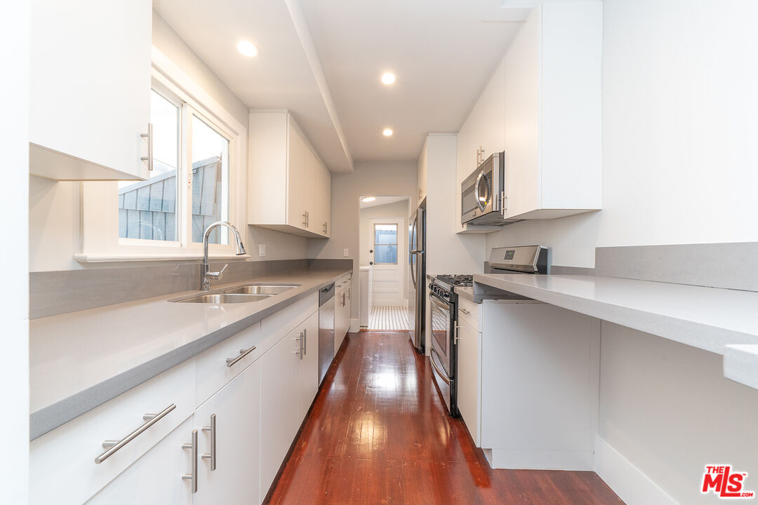 38 29th Ave Unit: A