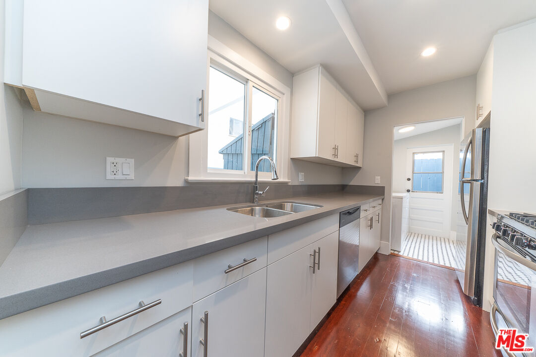 38 29th Ave Unit: A