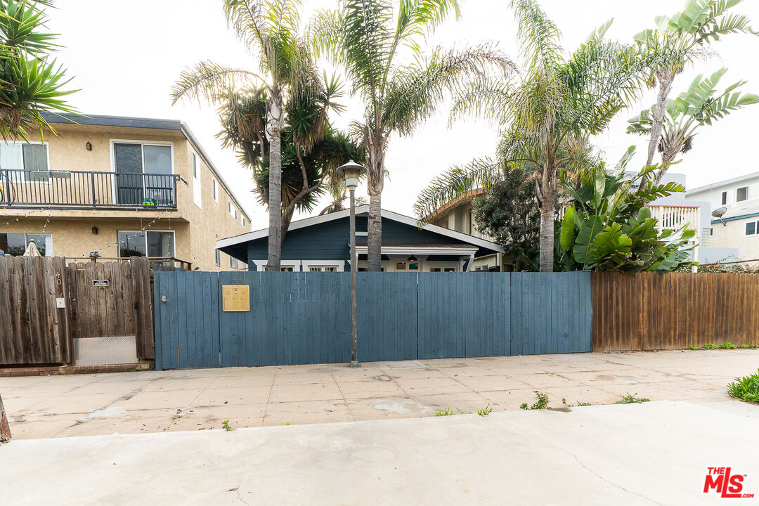 38 29th Ave Unit: A