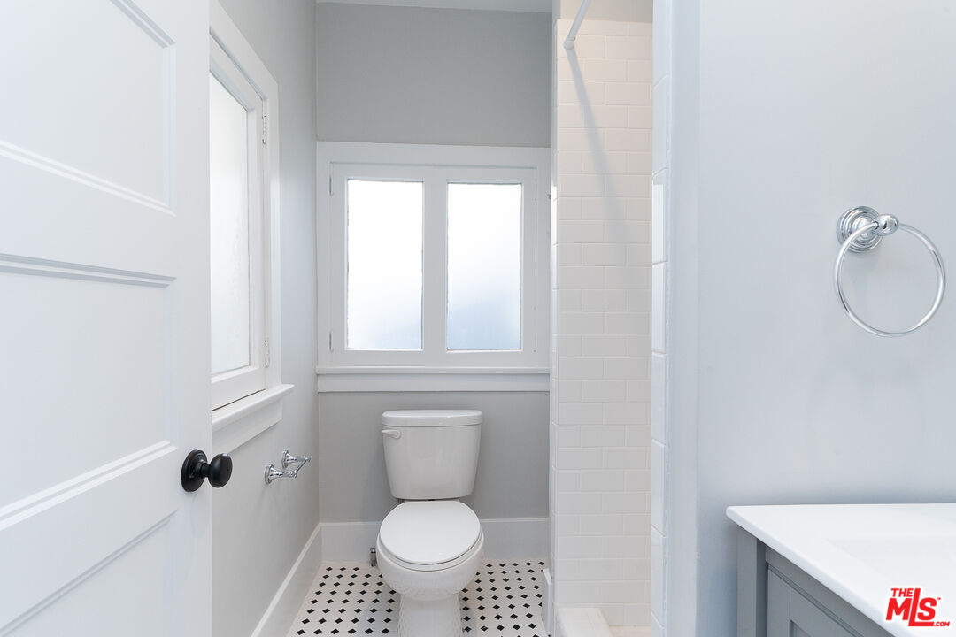 38 29th Ave Unit: A