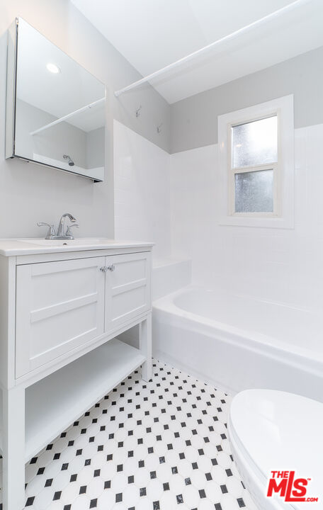 38 29th Ave Unit: A
