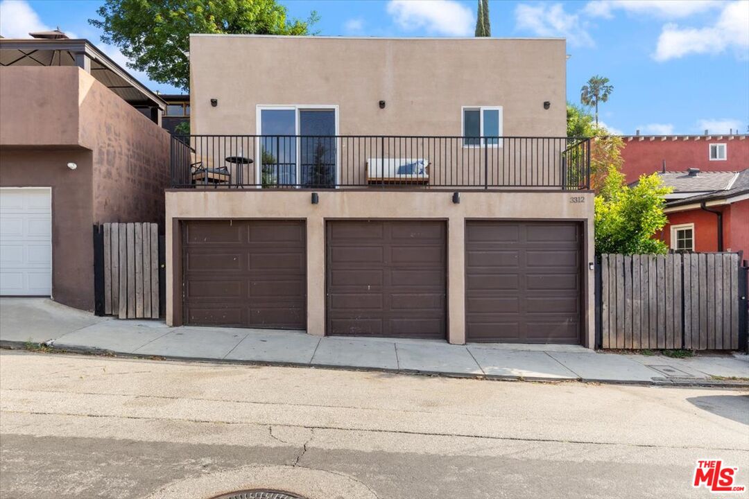 3312 Berkeley Ave