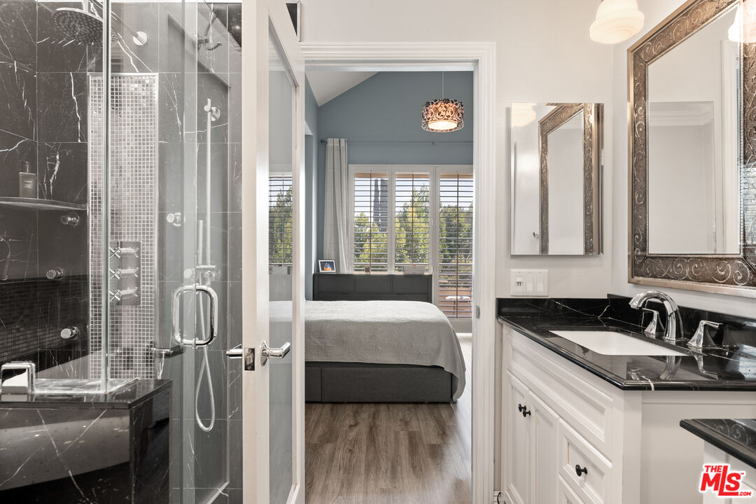 5350 Sepulveda Blvd Unit: 7