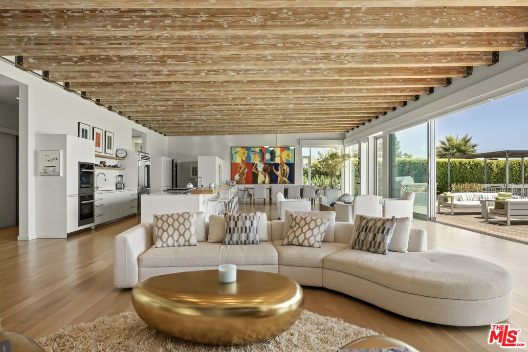 24685 Pacific Coast Hwy
