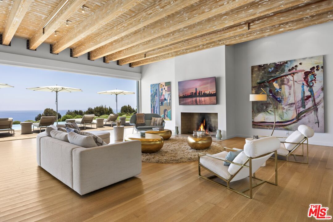 24685 Pacific Coast Hwy