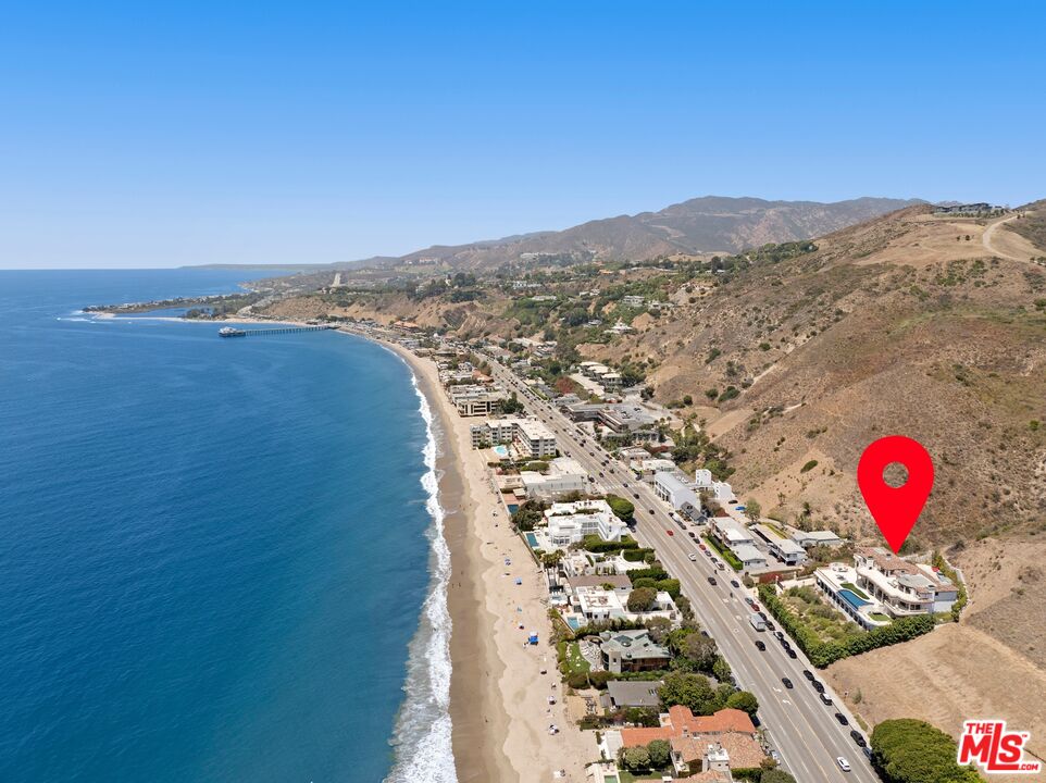22435 Pacific Coast Hwy