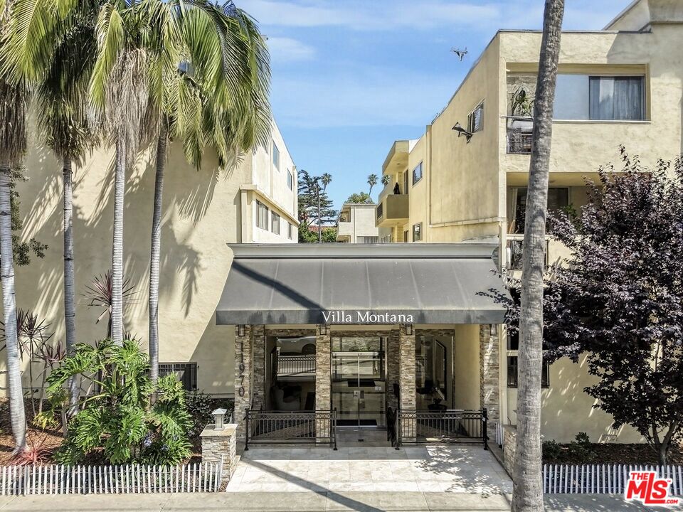 11970 Montana Ave Unit: 207
