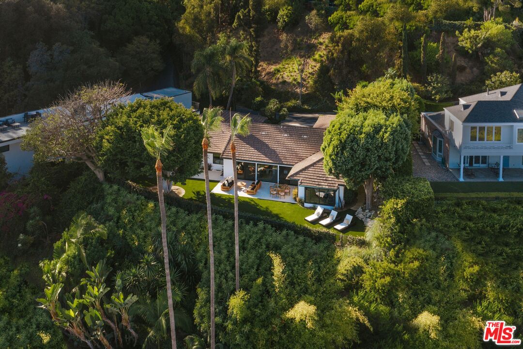 10122 Sunbrook Dr