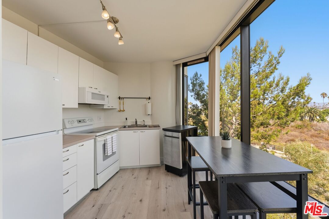 4316 Marina City Dr Unit: 310G