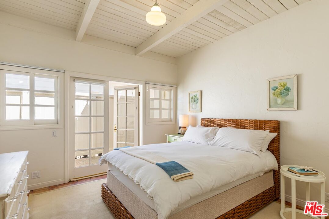 24216 Malibu Rd