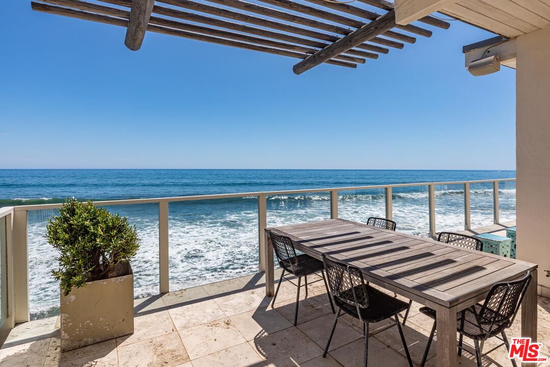 24216 Malibu Rd