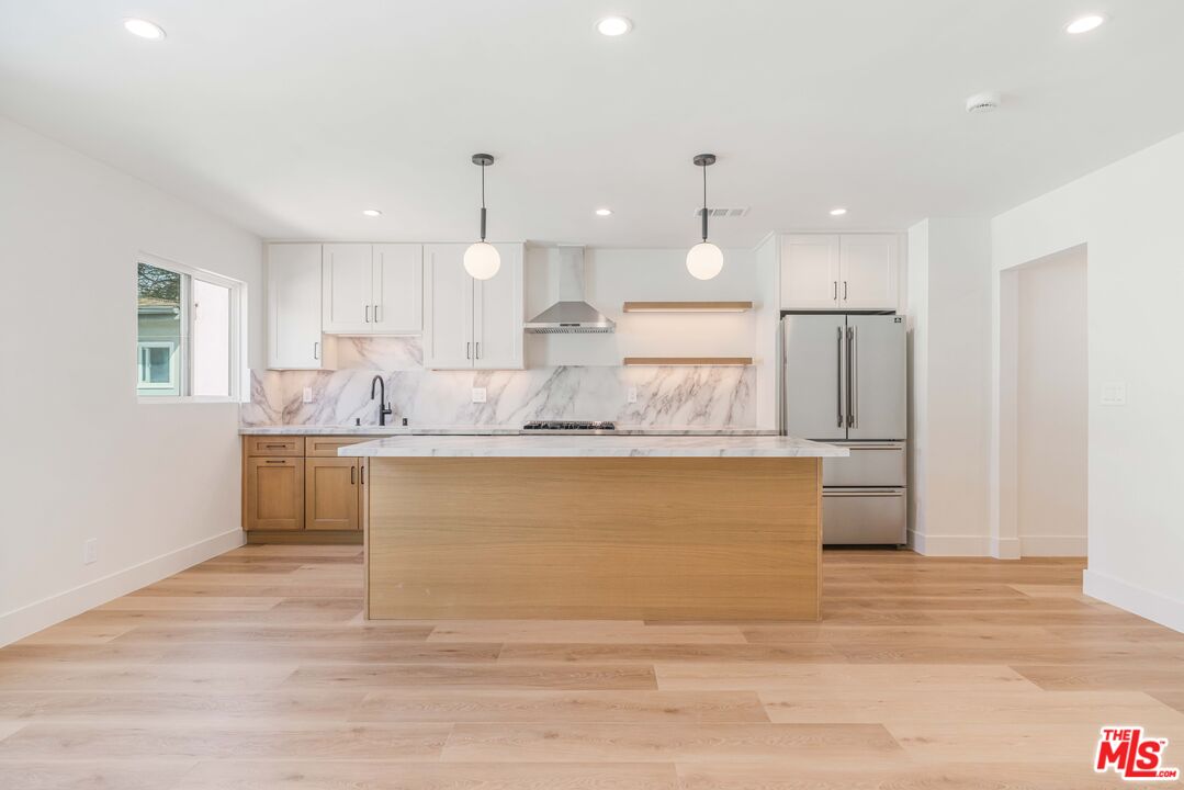 7968 Norton Ave Unit: 2