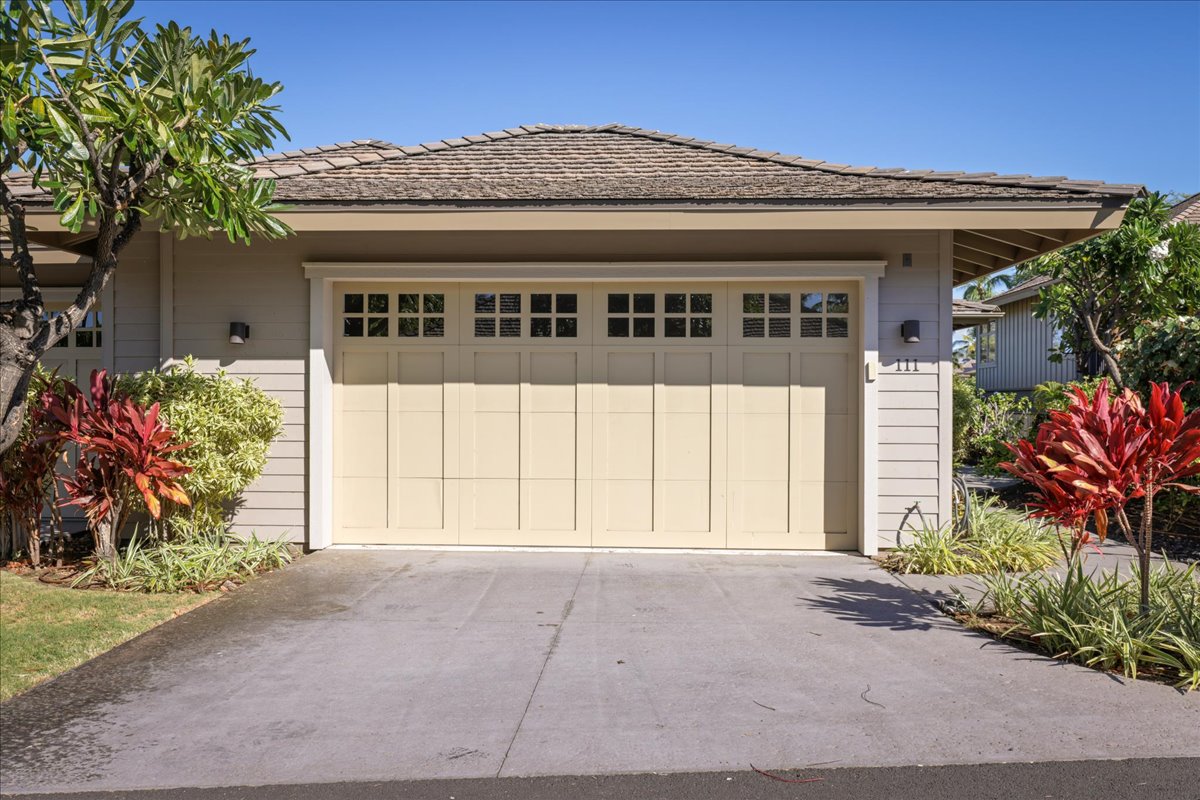 68-1122 KANIKU DR 111