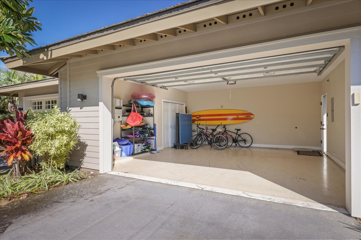 68-1122 KANIKU DR 111