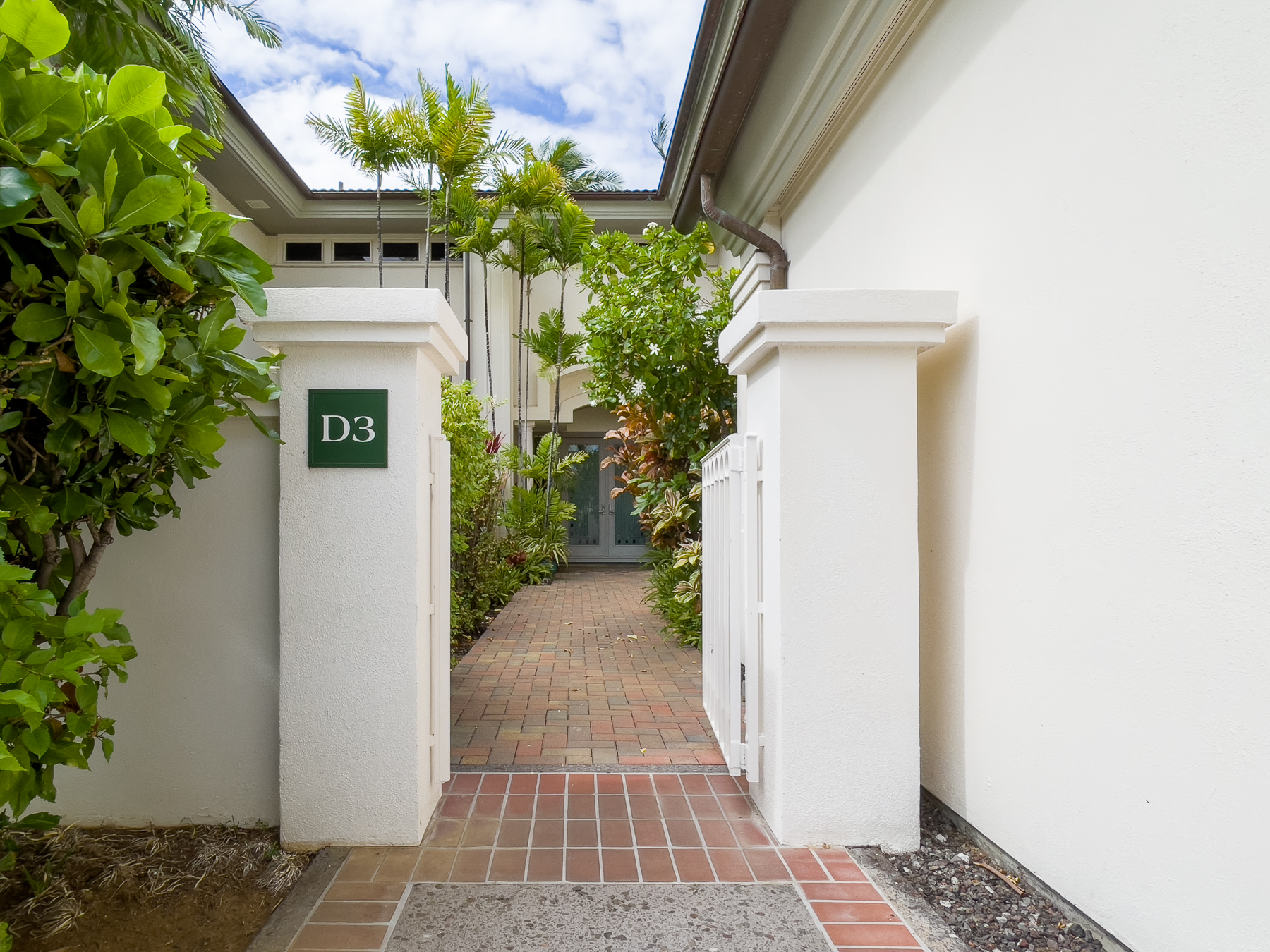 68-1375 PAUOA RD D3