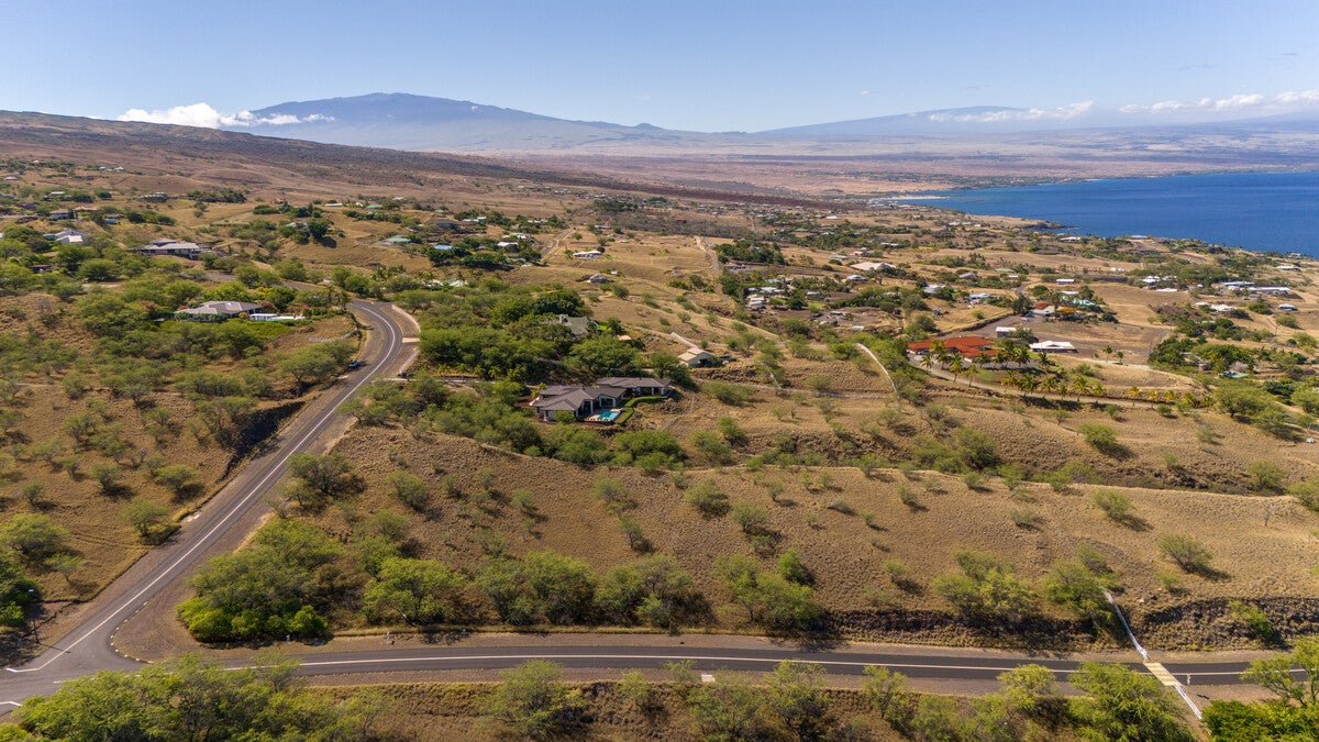 OLOMANA RD